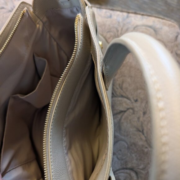 EUC JOY MANGANO PURSE/CROSSBODY without strap - Picture 9 of 9